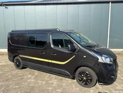 Zwart Gebruikt 2018 Renault Trafic Van | € 7.950