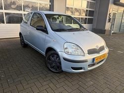 Blauw Gebruikt 2005 Toyota Yaris Terra Hatchback | € 1.250 (Eerlijke prijs)