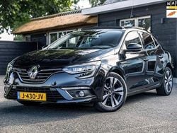 Zwart Gebruikt 2019 Renault Mégane GT Line GT-Line Hatchback | € 14.936 (Eerlijke prijs)