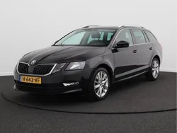 Zwart Gebruikt 2020 Skoda Octavia Clever Stationwagen | € 17.900 (Eerlijke prijs)