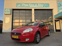 Rood Gebruikt 2007 Fiat Grande Punto Dynamic Hatchback | € 1.450 (Eerlijke prijs)