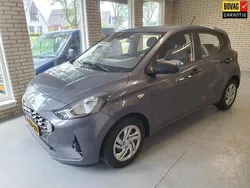 Grijs Gebruikt 2020 Hyundai i10 Comfort Hatchback | € 13.250 (Eerlijke prijs)