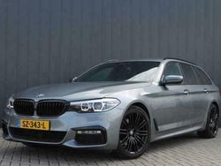 Grijs, metallic lak Gebruikt 2018 BMW 520 Executive Stationwagen | € 29.999 (Duur)