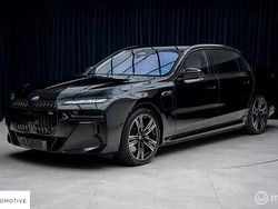 Zwart Gebruikt 2024 BMW M760e Executive Sedan | € 129.950 (Super prijs)