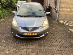 Grijs Gebruikt 2009 Honda Jazz Comfort Hatchback | € 6.000 (Eerlijke prijs)