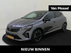 Grijs Gebruikt 2025 Renault Clio V Techno Hatchback | € 28.440
