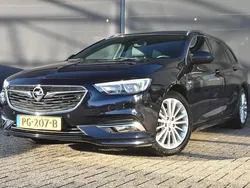 Blauw Gebruikt 2017 Opel Insignia Business Stationwagen | € 18.895 (Iets duurder)