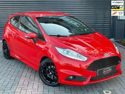 Rood Gebruikt 2014 Ford Fiesta ST Hatchback | € 9.990 (Super prijs)