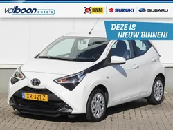 Wit Gebruikt 2019 Toyota Aygo X-play Hatchback | € 9.795 (Goede deal)