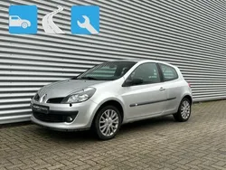 Grijs Gebruikt 2008 Renault Clio II Hatchback | € 4.950 (Duur)