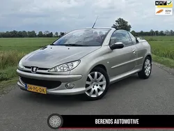 Grijs, metallic lak Gebruikt 2004 Peugeot 206 CC Roland Garros Cabriolet | € 3.250 (Iets duurder)