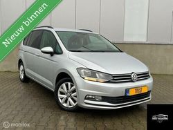 Grijs Gebruikt 2015 VW Touran Highline MPV | € 8.995 (Eerlijke prijs)