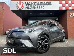 Grijs, metallic lak Gebruikt 2017 Toyota C-HR SUV | € 18.945 (Eerlijke prijs)