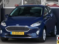 Blauw Gebruikt 2020 Ford Fiesta Titanium Hatchback | € 12.950 (Eerlijke prijs)