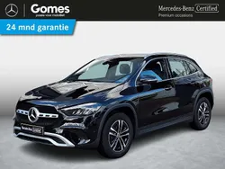 Zwart, metallic lak Gebruikt 2024 Mercedes GLA250 Edition SUV | € 45.950 (Eerlijke prijs)