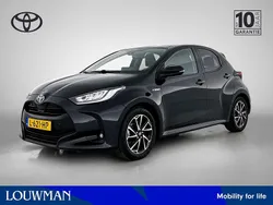 Zwart metallic Gebruikt 2021 Toyota Yaris Limited Hatchback | € 20.945 (Eerlijke prijs)