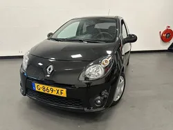 Zwart Gebruikt 2009 Renault Twingo Initiale Hatchback | € 2.350 (Eerlijke prijs)