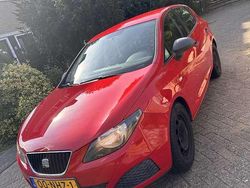 Rood Gebruikt 2010 Seat Ibiza MPV | € 3.500 (Goede deal)