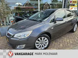 Grijs Gebruikt 2011 Opel Astra Cosmo Hatchback | € 5.950 (Eerlijke prijs)