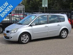 Grijs Gebruikt 2009 Renault Grand Scénic III MPV | € 1.250 (Goede deal)