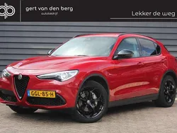 Rood Gebruikt 2019 Alfa Romeo Stelvio Tech Edition SUV | € 35.900 (Goede deal)