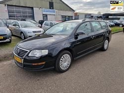 Zwart Gebruikt 2007 VW Passat Trendline Stationwagen | € 1.550 (Eerlijke prijs)