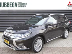 Amethyst black (zwart parelmoer) Gebruikt 2019 Mitsubishi Outlander P-HEV Instyle SUV | € 26.995 (Iets duurder)