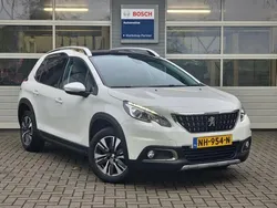 Wit Gebruikt 2017 Peugeot 2008 Allure SUV | € 12.950 (Iets duurder)