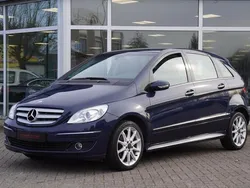 Blauw Gebruikt 2007 Mercedes B200 MPV | € 5.750 (Eerlijke prijs)