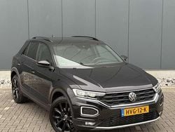 Zwart Gebruikt 2021 VW T-Roc Sport SUV | € 26.950 (Goede deal)