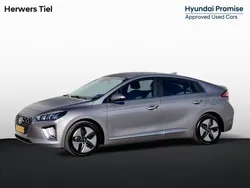 Grijs Gebruikt 2021 Hyundai Ioniq Comfort Sedan | € 21.435 (Iets duurder)