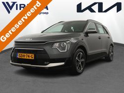 Grijs Gebruikt 2024 Kia Niro SUV | € 32.950 (Goede deal)
