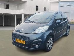 Grijs Gebruikt 2013 Peugeot 107 Sportium Hatchback | € 3.995 (Goede deal)