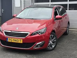 Rood Gebruikt 2017 Peugeot 308 Allure Stationwagen | € 8.999 (Eerlijke prijs)