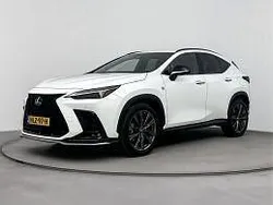 Wit Gebruikt 2022 Lexus NX450h+ Sport Line SUV | € 58.945 (Eerlijke prijs)
