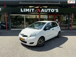 Wit Gebruikt 2010 Toyota Yaris Hatchback | € 4.999 (Eerlijke prijs)