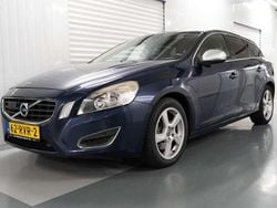 Blauw Gebruikt 2011 Volvo V60 Momentum Stationwagen | € 11.500 (Iets duurder)