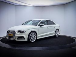 Wit Gebruikt 2017 Audi A3 Proline Sedan | € 36.125