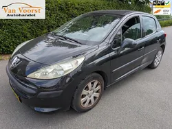 Zwart Gebruikt 2008 Peugeot 207 Hatchback | € 2.450 (Eerlijke prijs)
