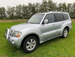 Gebruikt 2005 Mitsubishi Pajero SUV | € 5.495