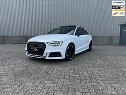 Wit Gebruikt 2018 Audi A3 S-Line Sedan | € 20.999 (Duur)