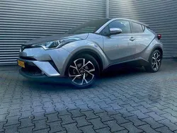 Grijs Gebruikt 2019 Toyota C-HR SUV | € 21.750 (Eerlijke prijs)