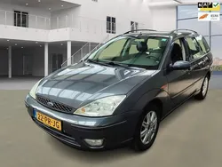 Grijs Gebruikt 2004 Ford Focus Futura Stationwagen | € 995 (Eerlijke prijs)