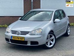 Grijs Gebruikt 2004 VW Golf IV Sportline Hatchback | € 3.750 (Duur)