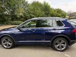 Blauw Gebruikt 2017 VW Tiguan Highline SUV | € 24.950 (Iets duurder)