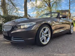 Bruin, metallic lak Gebruikt 2010 BMW Z4 Executive Cabriolet | € 23.500 (Goede deal)