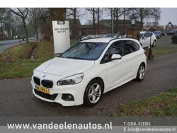 Wit Gebruikt 2017 BMW 218 Executive Stationwagen | € 14.500 (Eerlijke prijs)