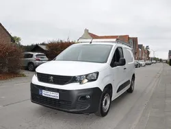 Wit Gebruikt 2021 Peugeot Partner MPV | € 17.500