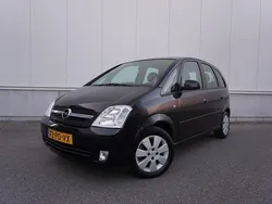 Zwart Gebruikt 2004 Opel Meriva Cosmo MPV | € 3.250 (Duur)