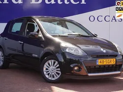 Zwart Gebruikt 2011 Renault Clio II Collection Hatchback | € 3.499 (Eerlijke prijs)